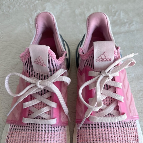 💗 Adidas Ultraboost 19 Running Athletic Shoes Pink White Size 8.5 fit like a 9 - Picture 3 of 11